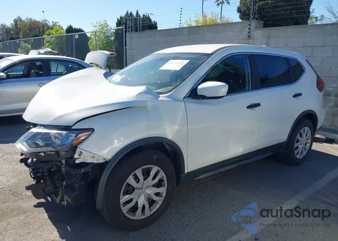 2017 Nissan Rogue S z USA, uszkodzony, nr VIN JN8AT2MT8HW136224